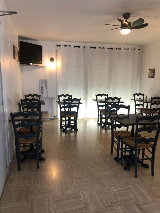 Hotel Le Relais Флёранс Экстерьер фото