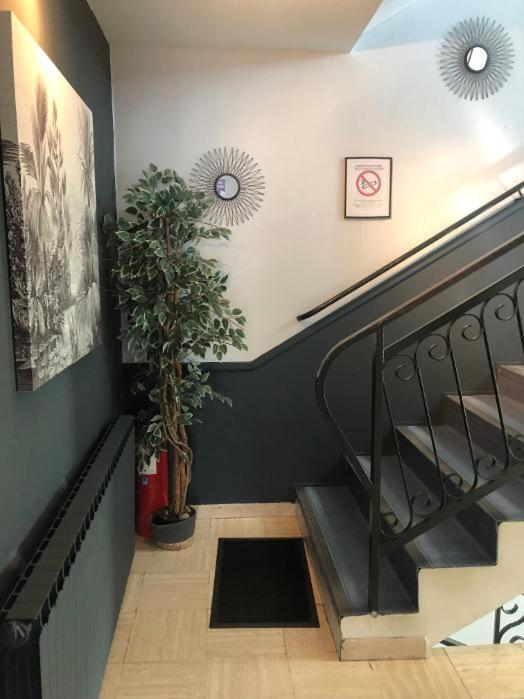 Hotel Le Relais Флёранс Экстерьер фото