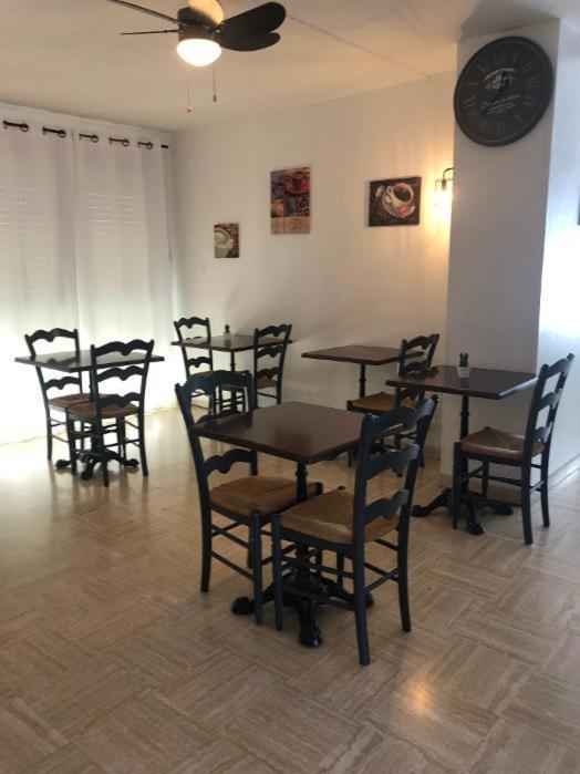 Hotel Le Relais Флёранс Экстерьер фото