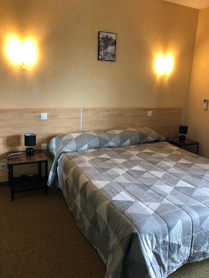 Hotel Le Relais Флёранс Экстерьер фото
